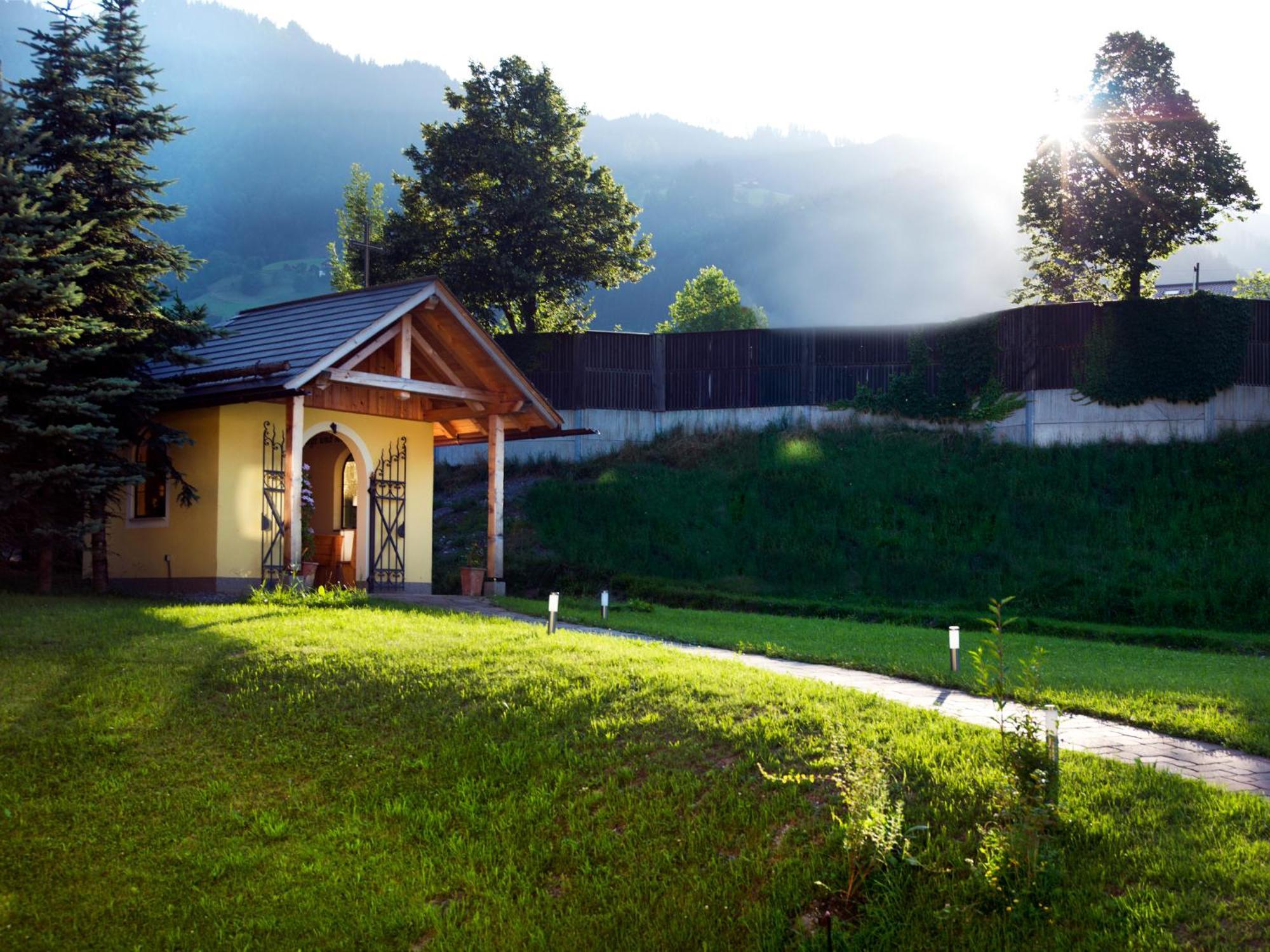 Hotel Hubertus Sankt Johann im Pongau Luaran gambar