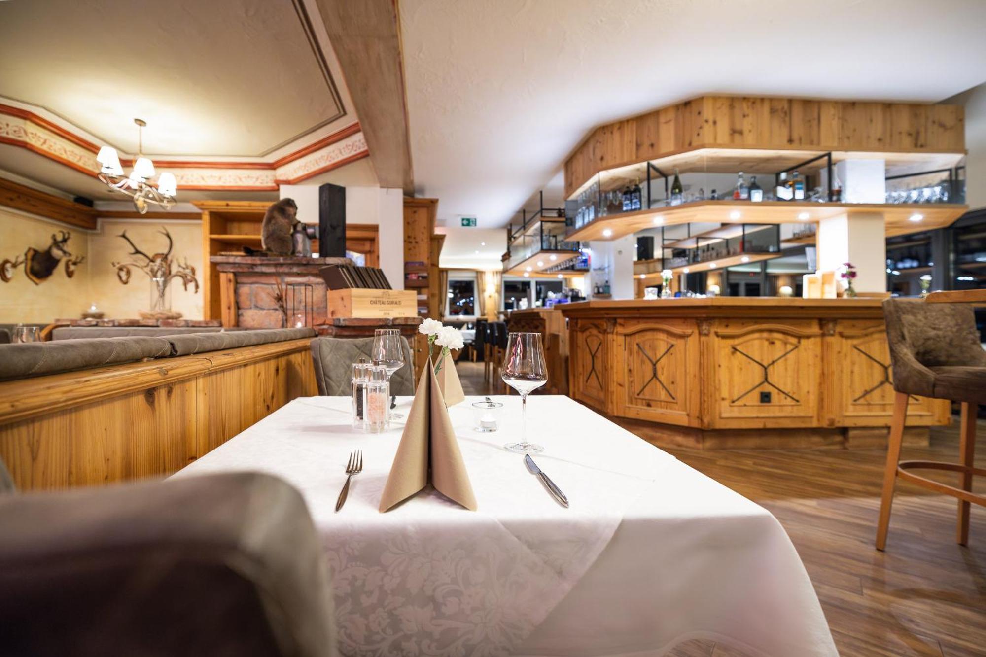 Hotel Hubertus Sankt Johann im Pongau Luaran gambar